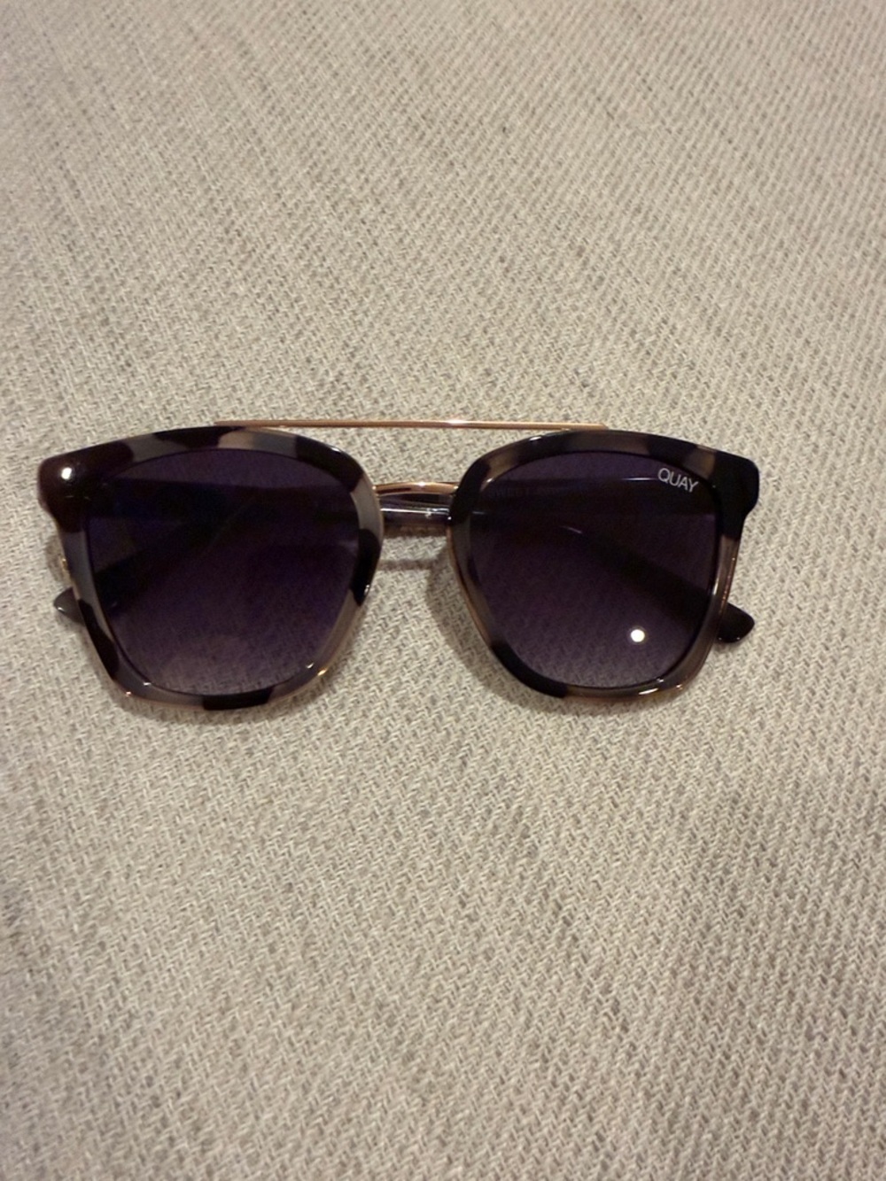 Quay Australia Tortoiseshell Frame Sunglasses sweet dreams